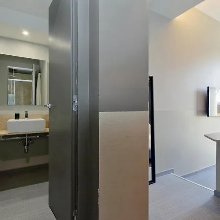 Vico Fashion District Guest house *