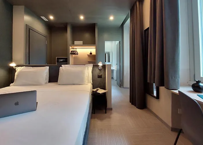 Vico Fashion District